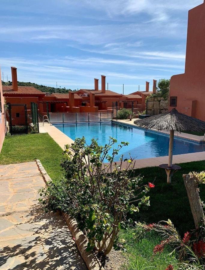 Apartamento Espacioso Muy Tranquilo Con Piscinas Y Jardines Cercano A La Playa Estepona Eksteriør bilde